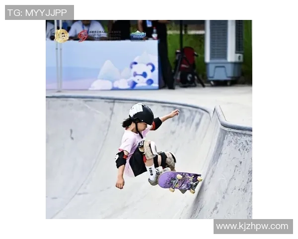 成都滑板队包夹战术分析与成效评估探讨